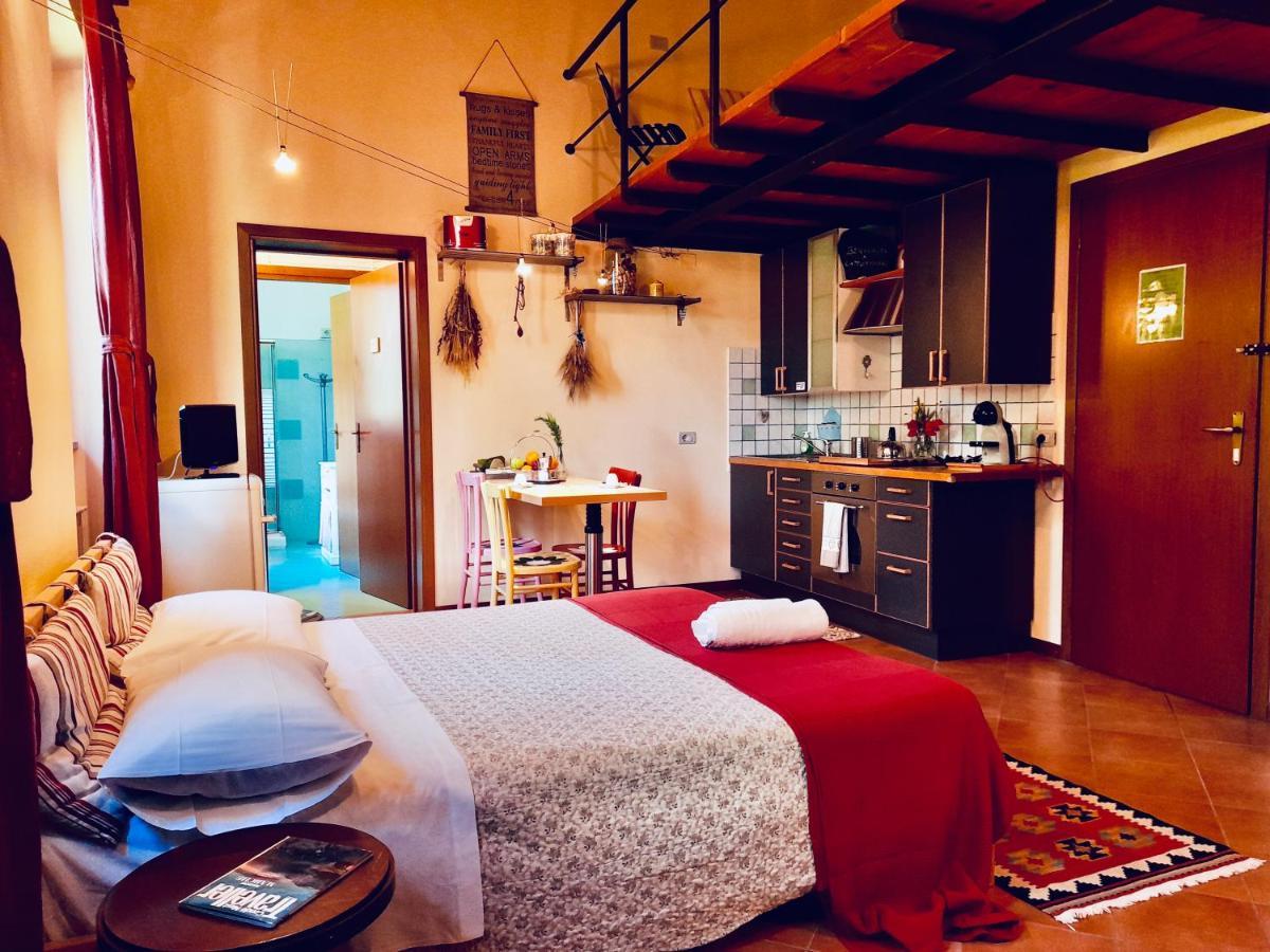 Ca' Tomassino Holiday Apartments Urbino Exteriér fotografie