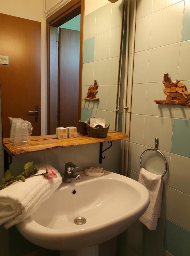 Ca' Tomassino Holiday Apartments Urbino Exteriér fotografie